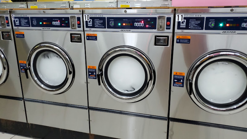 Arlington Wash & Dry in Arlington