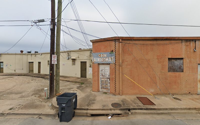 Coin Laundromat in Waco