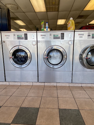 Coin Laundry in Dallas