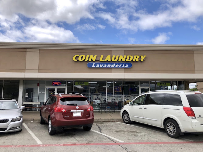 Coin Laundry in Farmers Branch