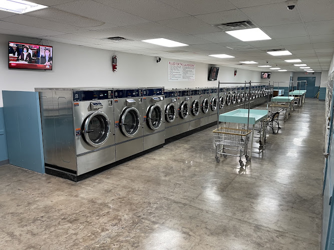 Coin Laundry Wash in Midland