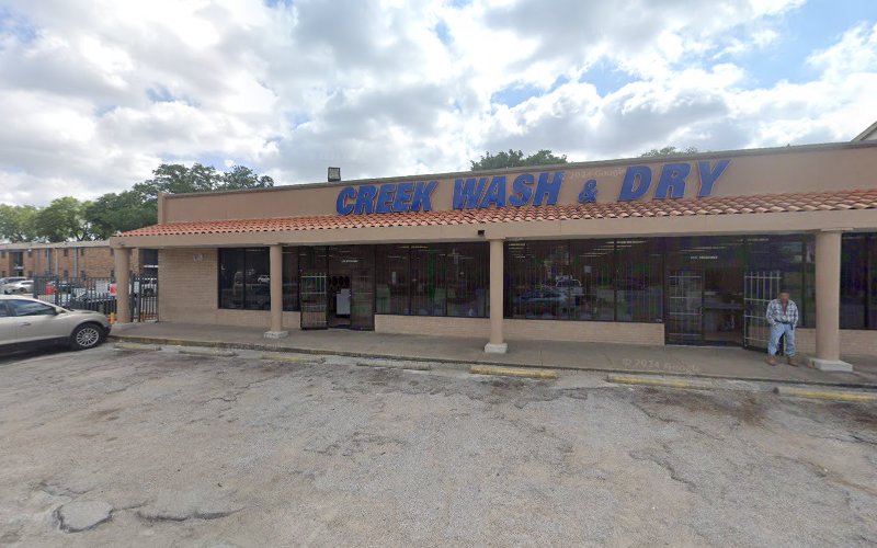 Creek Wash & Dry in Houston