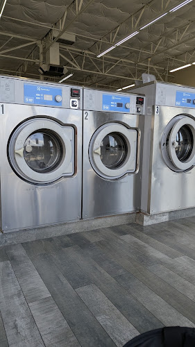 Dd Wash-N-Dry in Dallas