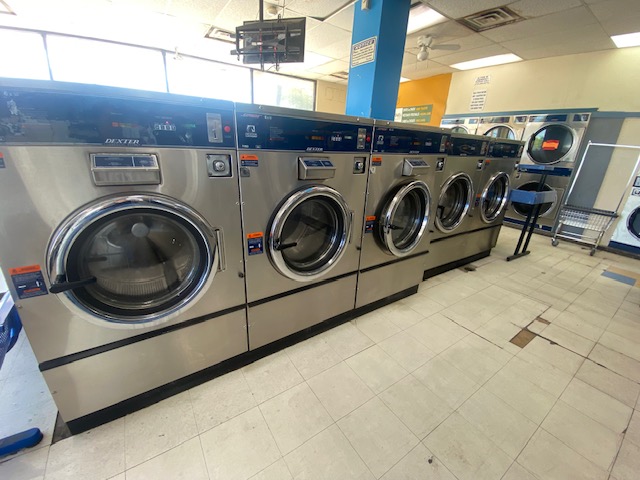 E-Z Wash in San Antonio