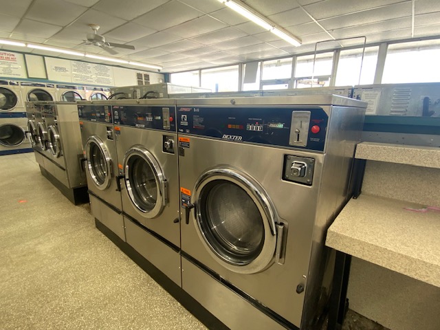 E-Z Wash in San Antonio