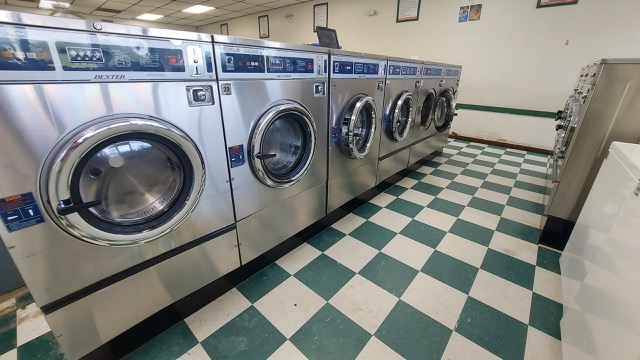 E-Z Wash in San Antonio