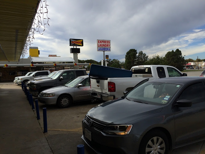 Express Laundry #3 in Seagoville