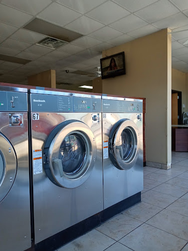 Gee's Washateria in Houston