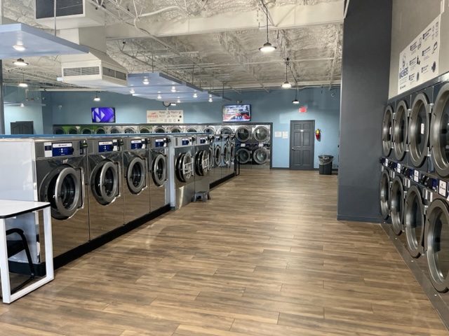 Green Washateria in Houston
