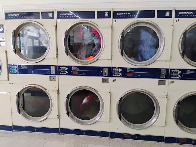 Highland Washateria in Highlands