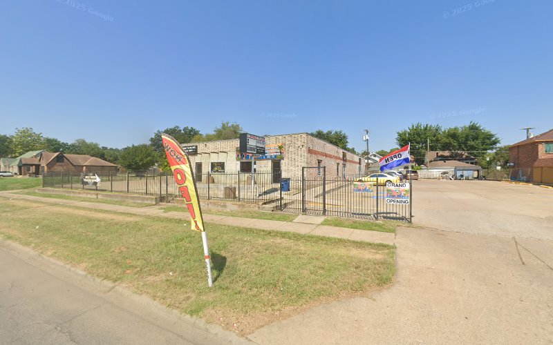 King's Plaza in Dallas