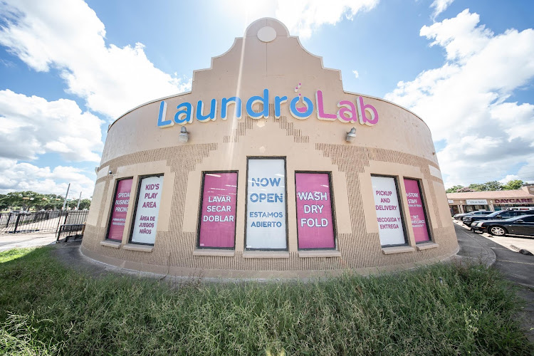 LaundroLab Laundromat in Houston