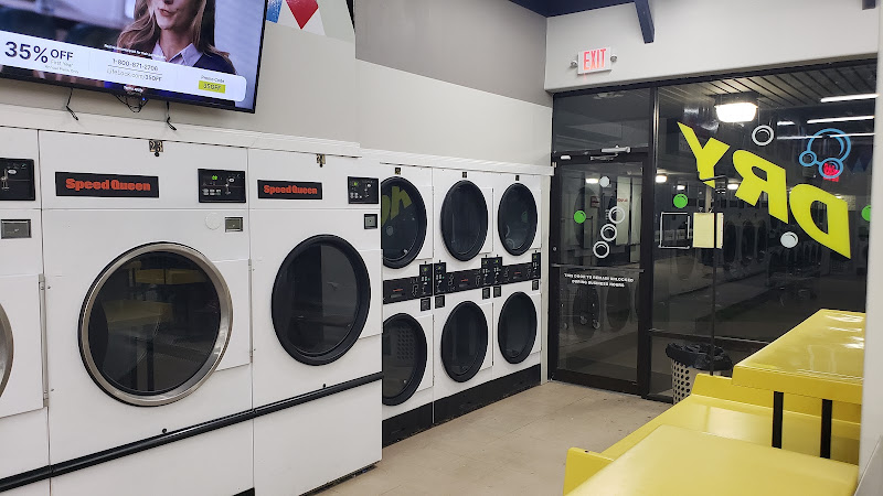 Laundromat in Friendswood