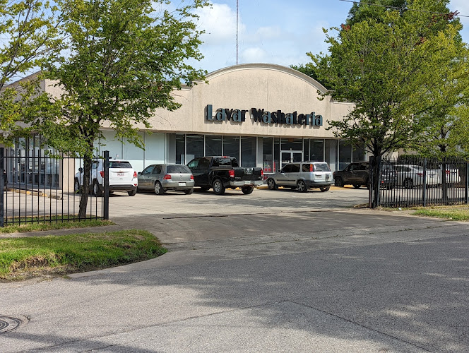 Lavar Washateria in Houston