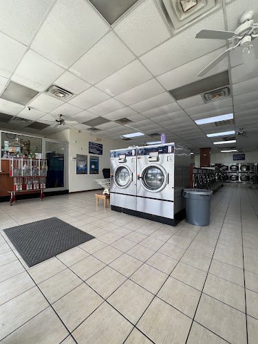 Mi Washateria in Houston