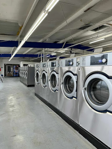 North Shepherd Laundromat in Houston