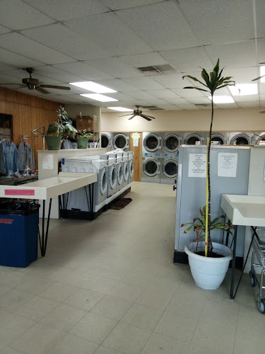 Peerless Cleaners in Aransas Pass