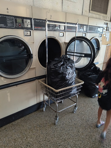 Quick Wash Laundry in San Antonio