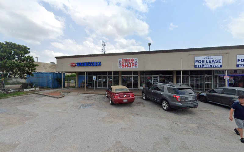 Redwood Washateria in Houston