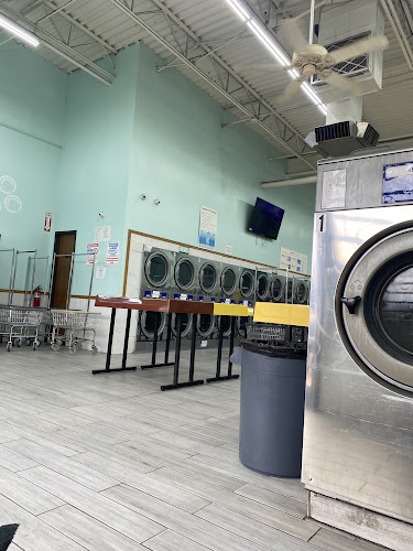 Smile Wash-N-Dry in Arlington
