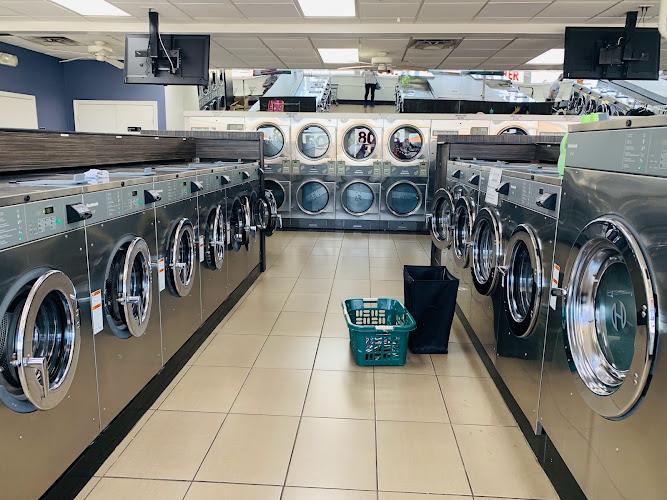 Sonny's Laundromat in El Paso