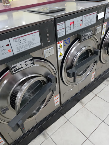 South Post Oak Washateria in Houston