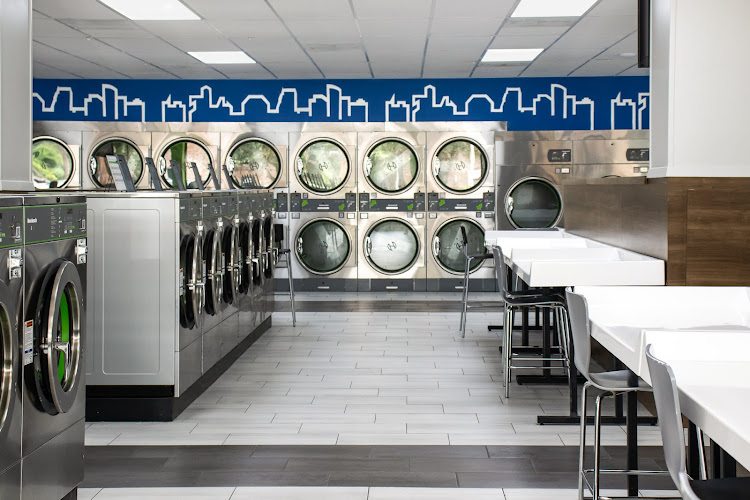 Space City Laundry Glenmont in Houston