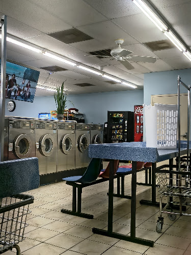Sparkle Washateria in Houston