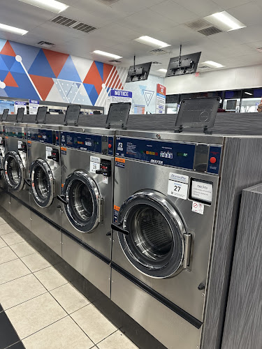 Stop N Wash Washateria in Missouri City