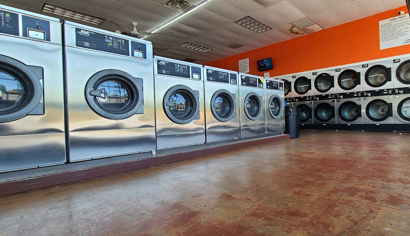 Sudzy Laundry in Grand Prairie