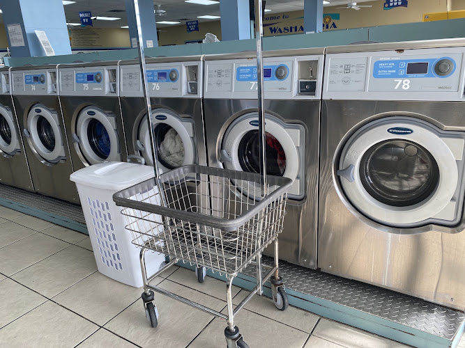 Sun Washateria in Houston