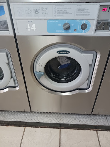 Sun Washateria Number Eight in Houston