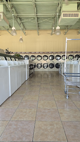 super Laundry City in Garland
