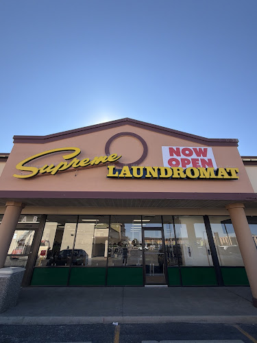 Supreme Laundromat in El Paso