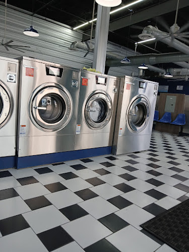 Texas Laundromat in Elsa