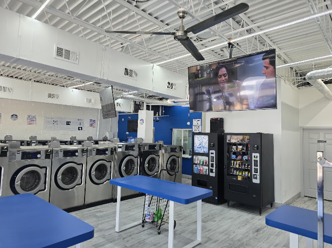 Tidy Whites Laundromat in Mesquite