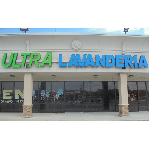 Ultra Washateria in Pasadena